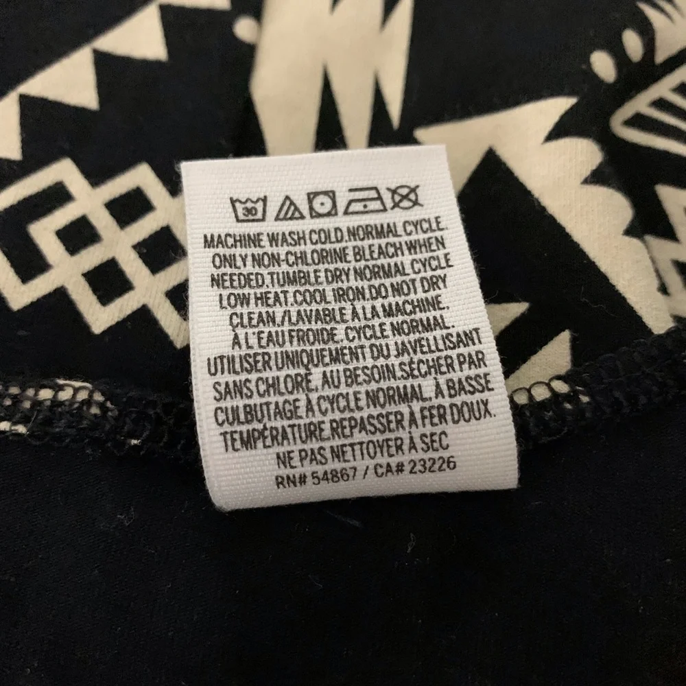 Pink by Victoria’s Secret Aztec Print Dress, Sz S - Picture 7 of 7